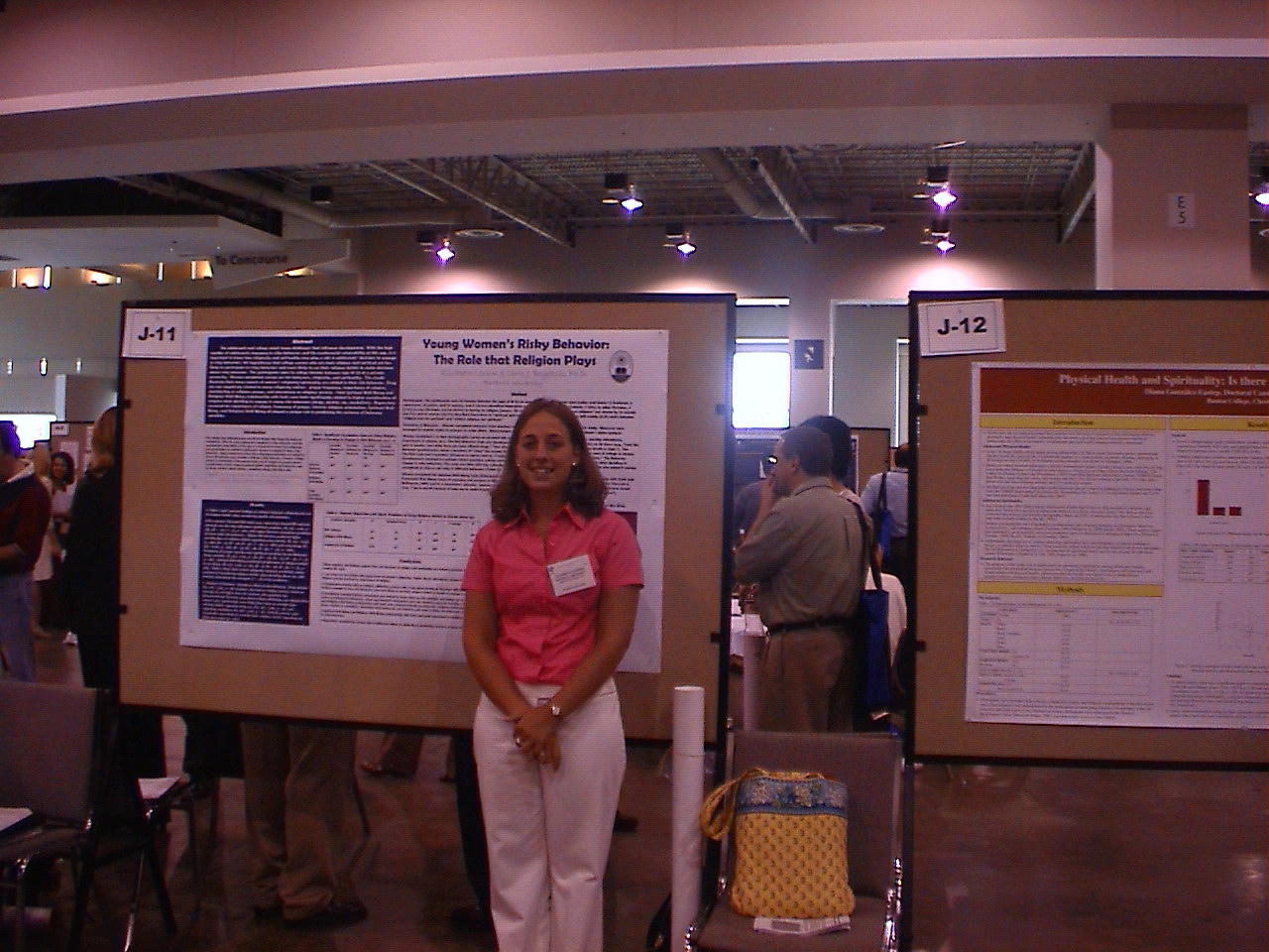 Liz presenting psychology research